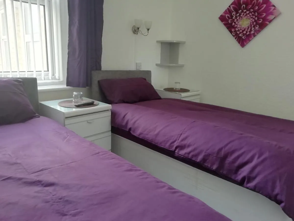 The Shining Diamond Bed & Breakfast Blackpool